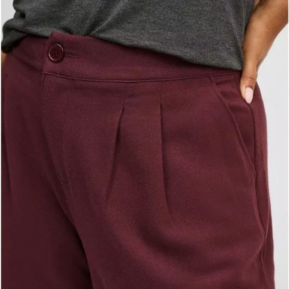 NWT Torrid Brushed Twill Wide Leg Pants Maroon 12R - Picture 2 of 9